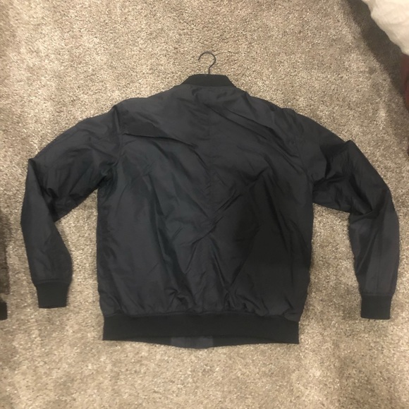 Black h&m bomber coat size xl - Picture 3 of 3